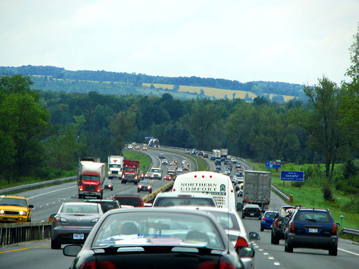 30 Potentially Life-Saving Tips If You Ever Find Yourself In A Dangerous Situation, As Shared By This Woman On TikTok