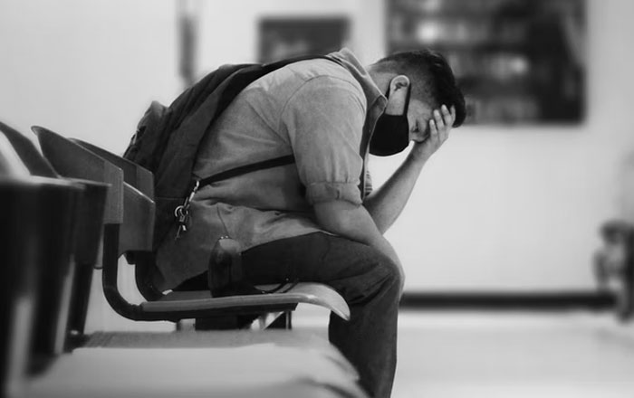 30 People Share Their Heartbreaking Love Bombing Experiences So That You Know What Red Flags To Look Out For