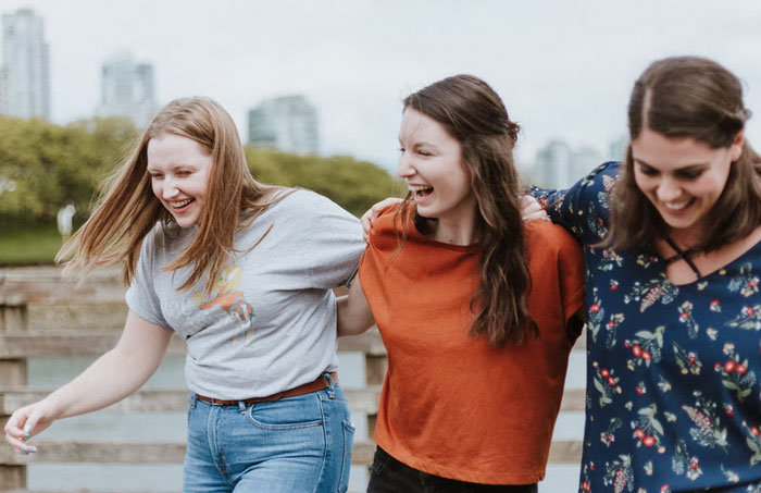 30 People Share Their Heartbreaking Love Bombing Experiences So That You Know What Red Flags To Look Out For