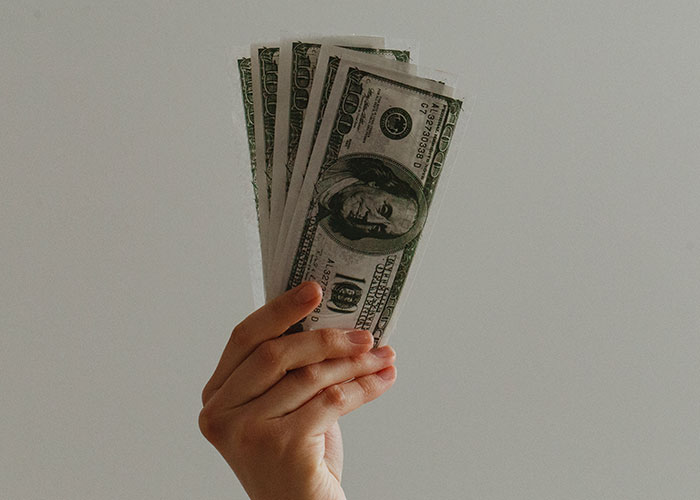 Guy Gets A Higher Paying Job, Old Company Expects To Keep Him By Offering Less Money