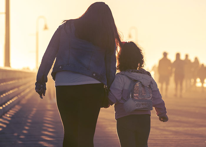 People Share 35 Parenting "Trends" They Strongly Disagree With