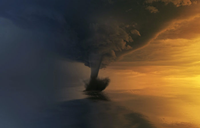 People Reveal 30 Close Encounters They Experienced And Made It Out Just In Time