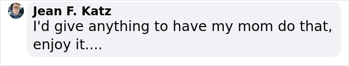 Mom Interrupts Son&rsquo;s Live Shoot, Leaves Cameraman in Stitches, And Becomes Internet Sensation