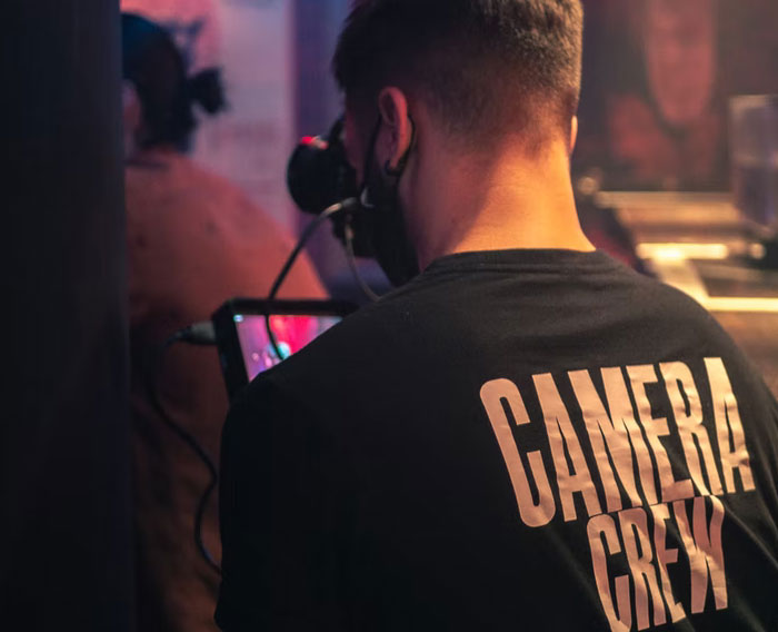 29 Camera Operators Get Really Honest About The Things They Get To See Behind The Scenes