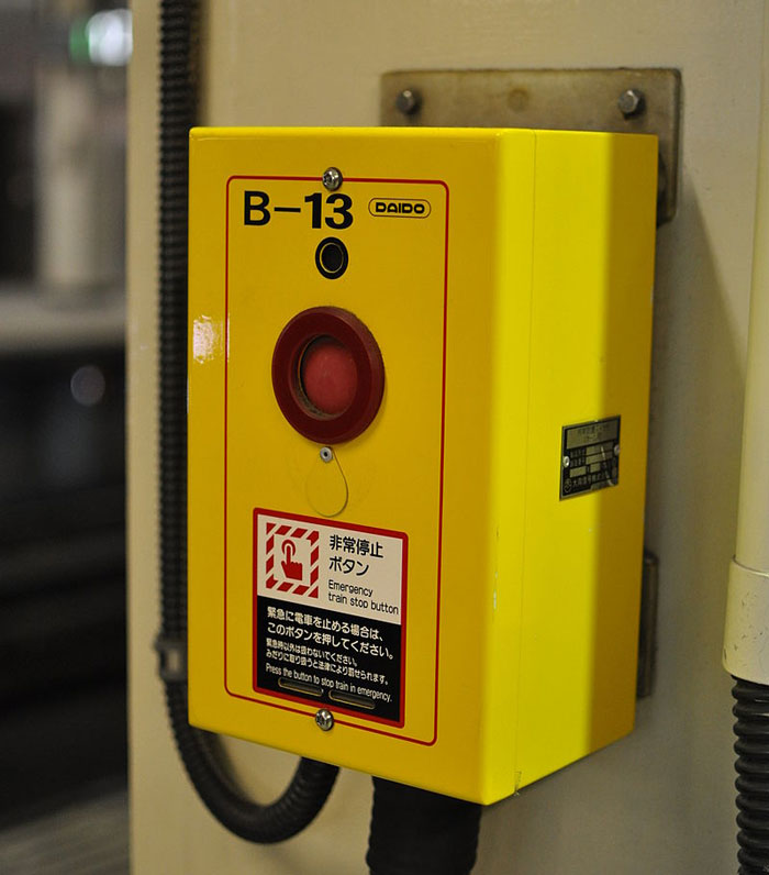 40 People Are Sharing Shockingly Terrifying Things They've Witnessed