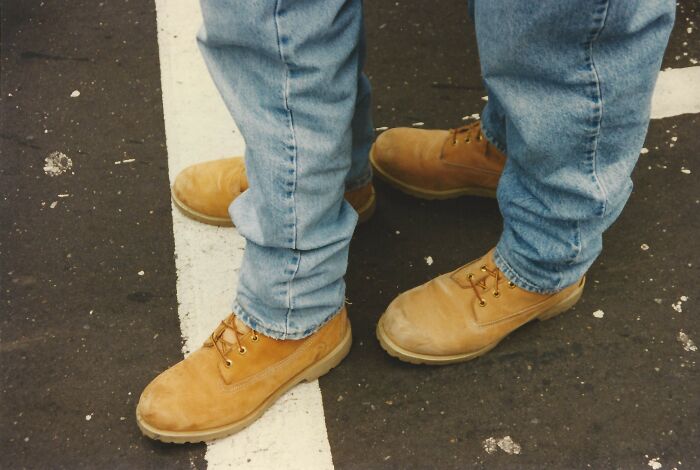 "The Reason That The Rich Were So Rich": Someone Tells A Story About "Boots" To Show How Expensive It Is To Be Poor "The Reason That The Rich Were So Rich": Someone Tells A Story About "Boots" To Show How Expensive It Is To Be Poor