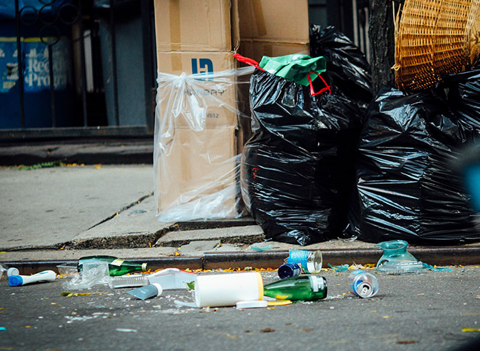 30 Things You Should Never Do In The United States, According To Americans