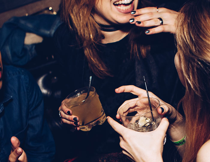 Someone Asks Women Who Refused To Marry Or Have Kids How Life Has Been, And They Deliver 30 Honest Responses