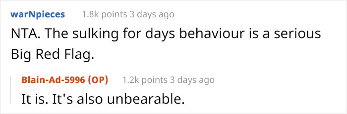 Woman Asks If She Was Right To Cancel Dinner With Her Long Distance Boyfriend When She Saw Him Bring A Bell To The Restaurant Woman Asks If She Was Right To Cancel Dinner With Her Long Distance Boyfriend When She Saw Him Bring A Bell To The Restaurant