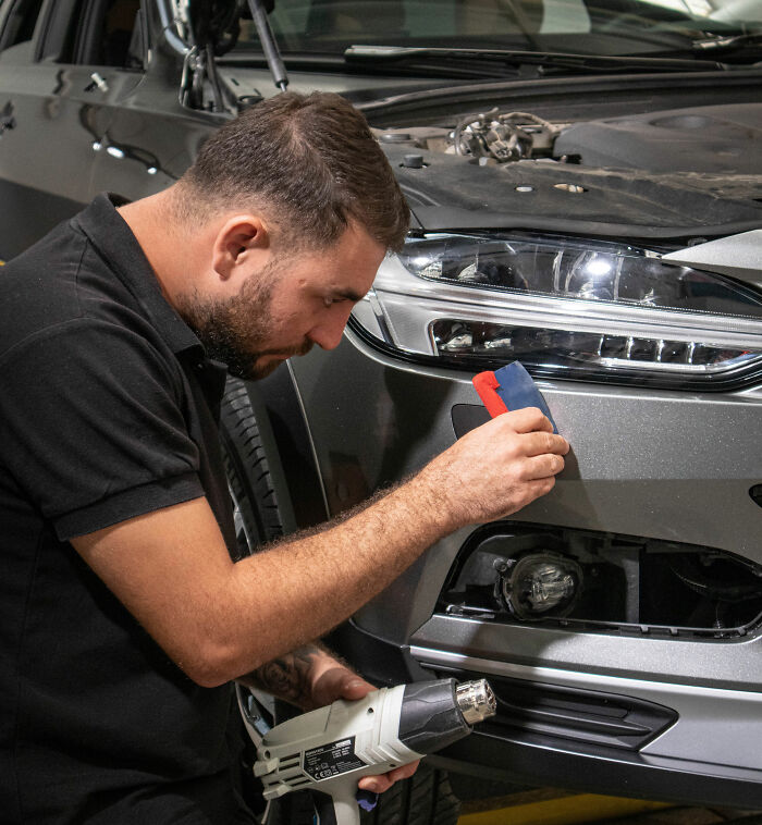 Employee Is Pushed Over The Line After Boss Berates Them For Being Late On Their Day Off