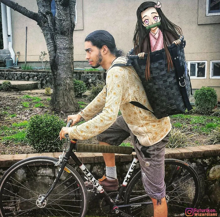 I Draw Fictional Characters To Strangers Pics I Find On The Instagram To Create Amusing Scenarios