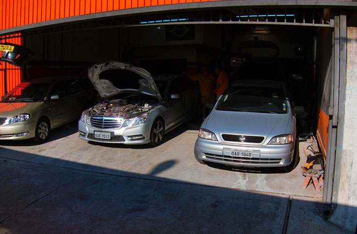 30 Mistakes Movies Make When Portraying Various Professions, As Shared By Folks In This Online Thread