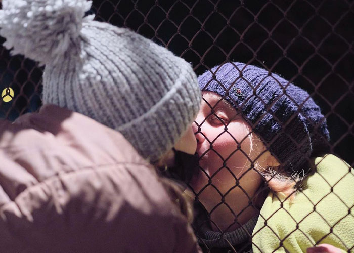 Polish Parents Leave Baby Strollers For Arriving Ukrainian Refugees As An Act Of Solidarity