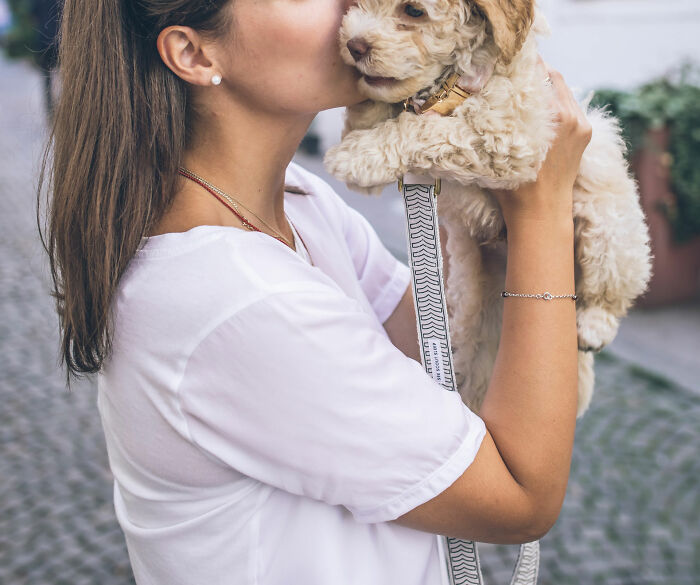 20 Mujeres comparten cosas anticuadas que la sociedad espera de ellas