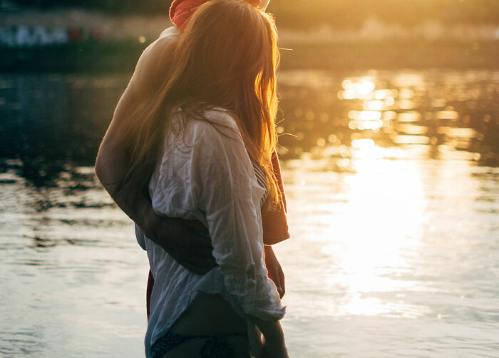 This Thread Has Women Sharing 30 Outdated Things Society Expects Them To Do