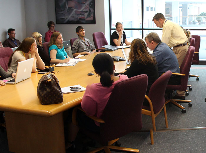 30 Common And Not-So-Common Corporate Lingo Folks Online Hate With A Passion