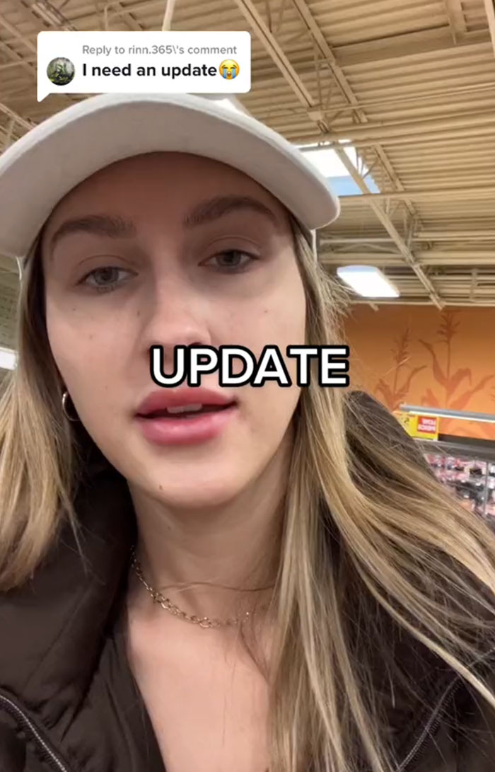 Inappropriate Message A Company Executive Sent To This Woman After Reaching Out To Her About A Job Offer Goes Viral With Over 300K Views