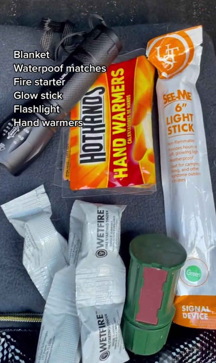 This Woman Has An Emergency “Get Home” Bag She Keeps In Her Car, And Here Are The 26 Items She Keeps Inside This Woman Has An Emergency “Get Home” Bag She Keeps In Her Car, And Here Are The 26 Items She Keeps Inside