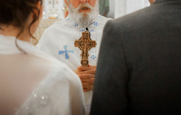 20 Personas que no disfrutaron de la boda gracias a un horrible discurso