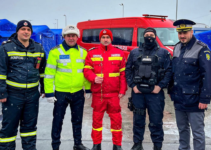 Refugee Camp Volunteers And Local Authorities Throw A Surprise Birthday Party For A 7-Year-Old Ukrainian Girl Refugee Camp Volunteers And Local Authorities Throw A Surprise Birthday Party For A 7-Year-Old Ukrainian Girl
