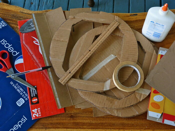 30 April Fools’ Pranks You Might Want To Try This Year, As Shared By People Online