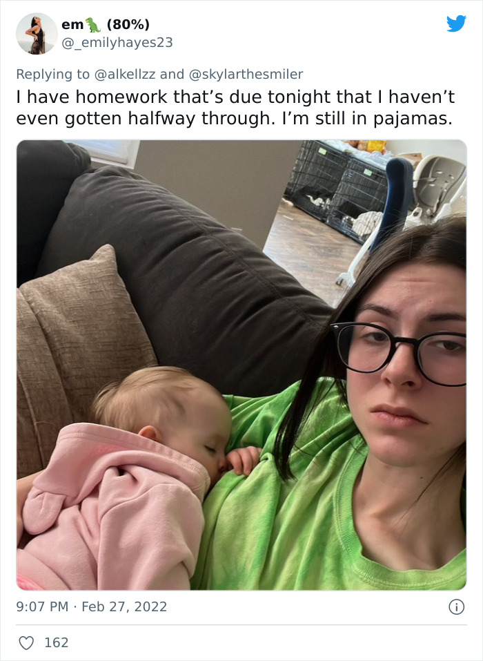 Mom Asked Parents To Post Honest And Unstaged Pictures Of Their Rooms, 33 People Deliver