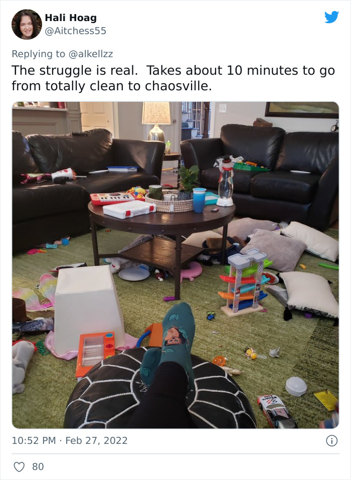Mom Asked Parents To Post Honest And Unstaged Pictures Of Their Rooms, 33 People Deliver