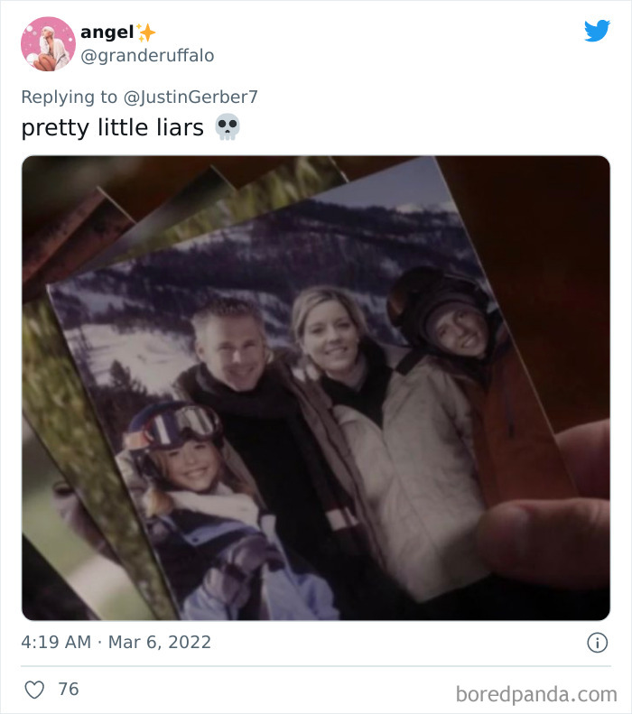 Poorly Photoshoped Family Photos In Movies