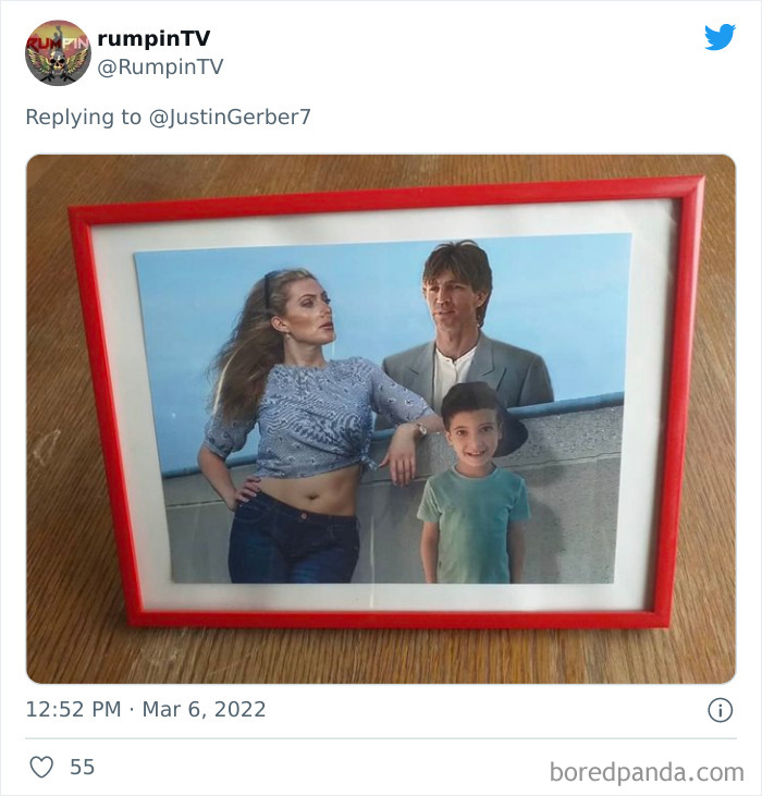 Poorly Photoshoped Family Photos In Movies