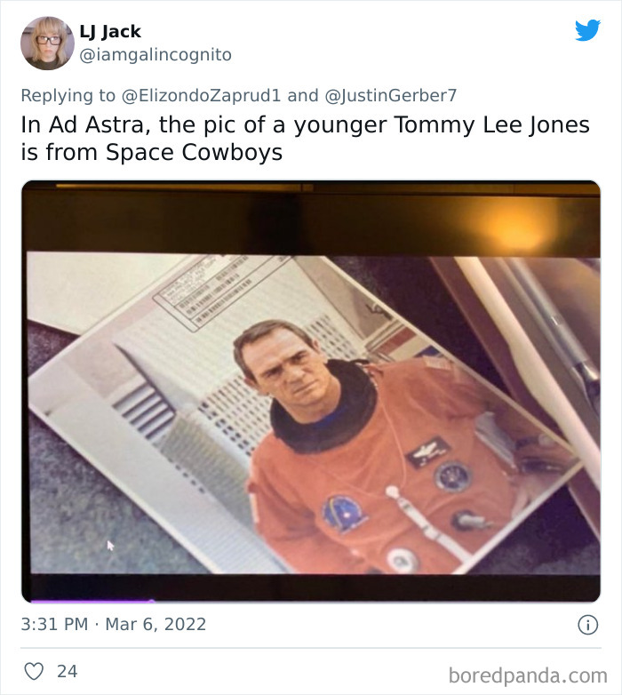 Poorly Photoshoped Family Photos In Movies