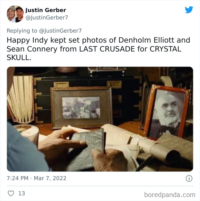 Poorly Photoshoped Family Photos In Movies