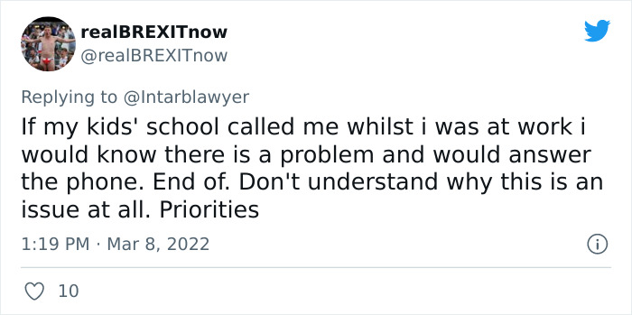 Mansplainer Too Smug For His Own Good &ldquo;Lays Down&rdquo; Phone Usage Etiquette In Court To Woman Who Turns Out To Be A Judge