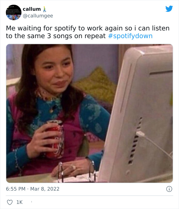 Spotify-Down-Memes-2022