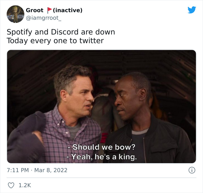 Spotify-Down-Memes-2022