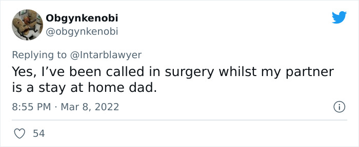 Mansplainer Too Smug For His Own Good &ldquo;Lays Down&rdquo; Phone Usage Etiquette In Court To Woman Who Turns Out To Be A Judge