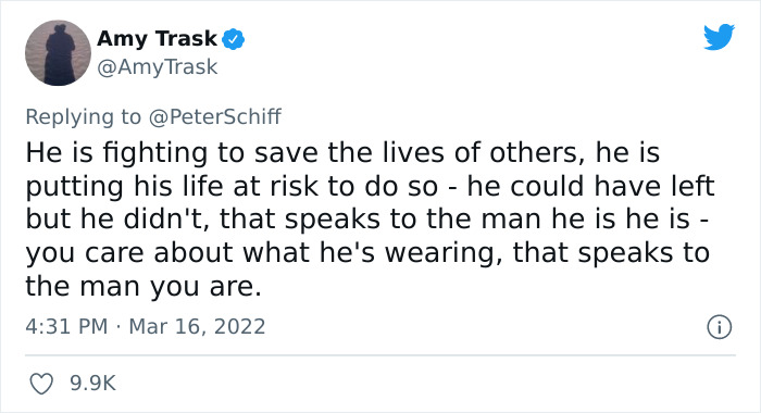Man Is Upset The President Of Ukraine Didn't Wear A Suit When Addressing The US Congress, Voices It On Twitter, Gets A Major Reality Check Man Is Upset The President Of Ukraine Didn't Wear A Suit When Addressing The US Congress, Voices It On Twitter, Gets A Major Reality Check