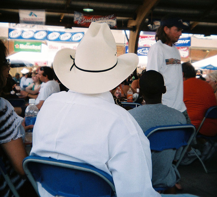 El vaquero afligido en el continente equivocado