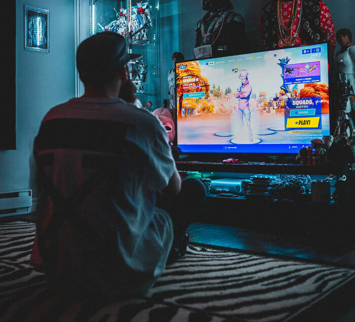 20 Mujeres comparten cosas anticuadas que la sociedad espera de ellas