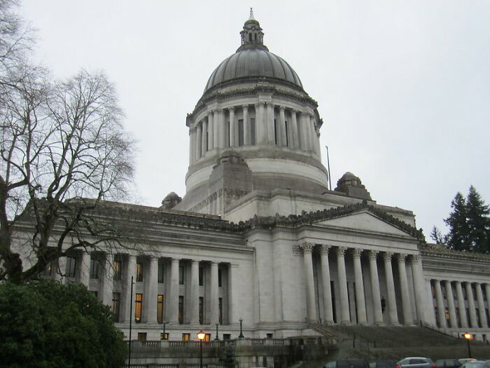 “What Did You Learn At An Embarrassingly Late Age?” (40 New Answers)