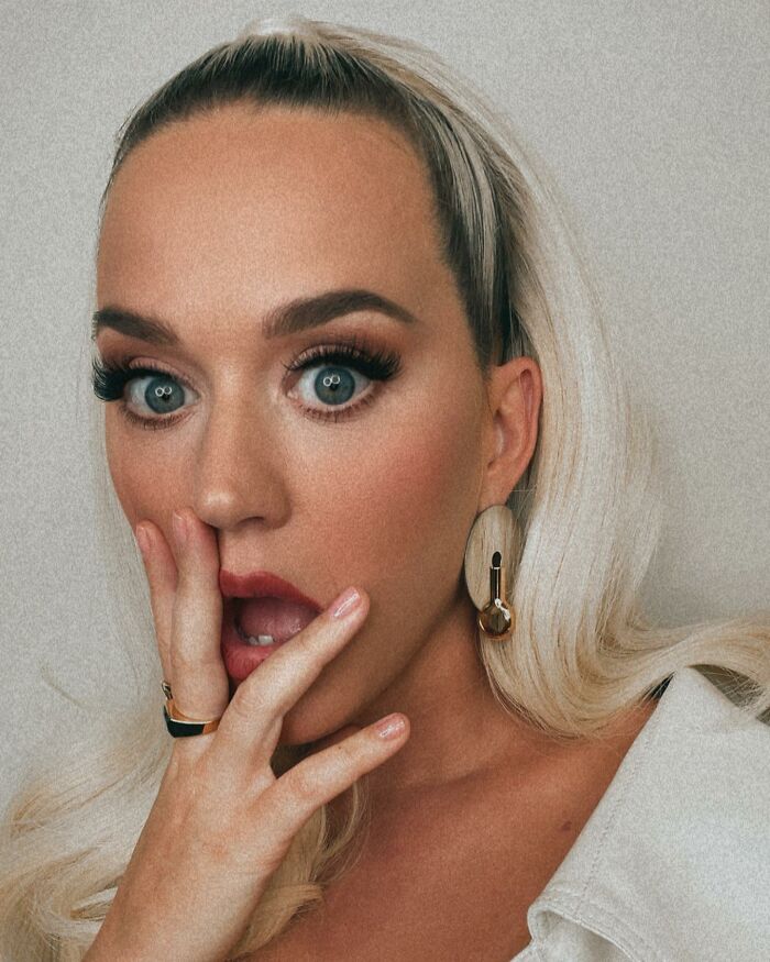 Katy Perry Collects Celebrity Hair