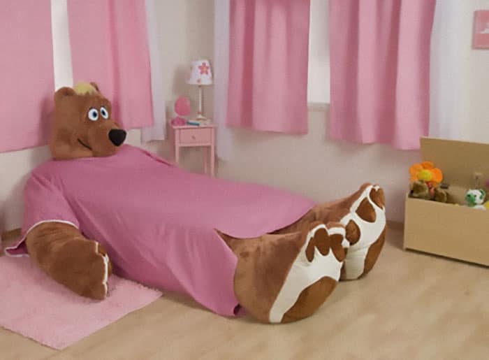 Bedrooms-With-Threatening-Auras