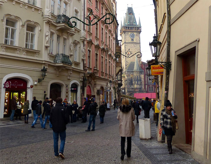 Men In This Online Community Shared 30 Times They Protected Women By Pretending To Be Friends With Them