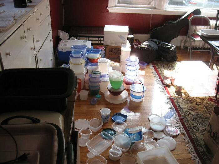 30 April Fools’ Pranks You Might Want To Try This Year, As Shared By People Online