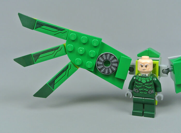 30 Controversial Movie And TV Show Villains People In This Online Group Just Can’t Hate