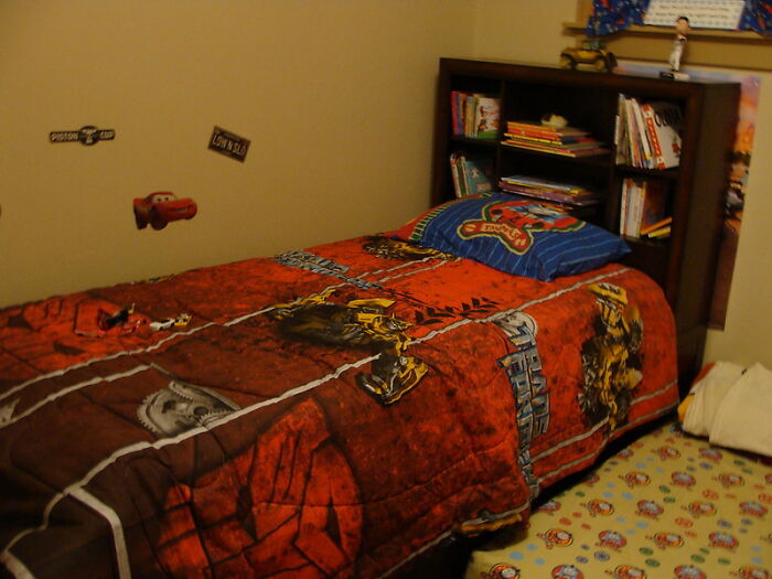 In Honor Of World Sleep Day, Here Are 30 Tips For Falling Asleep Easily, Shared By Users Of This Online Group