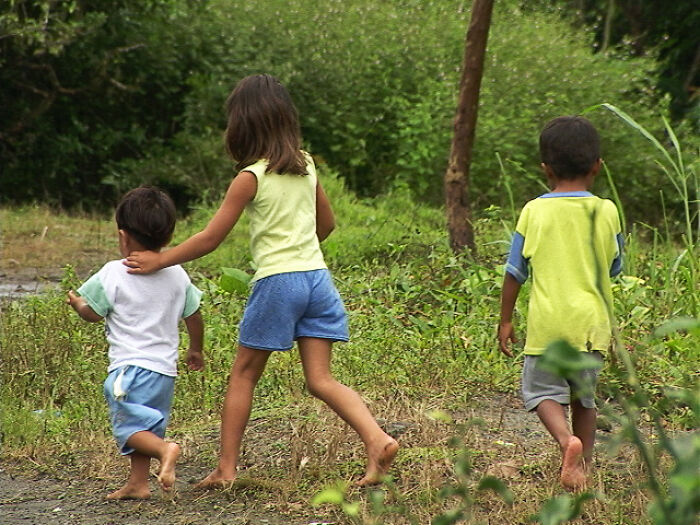 Babysitter Goes Out Of Town For 4 Days, Entitled Mother Spams Her Parents By Calling Every Day And Asking For A Sitter