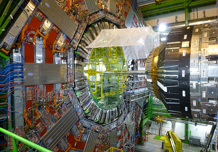 30 Mistakes Movies Make When Portraying Various Professions, As Shared By Folks In This Online Thread