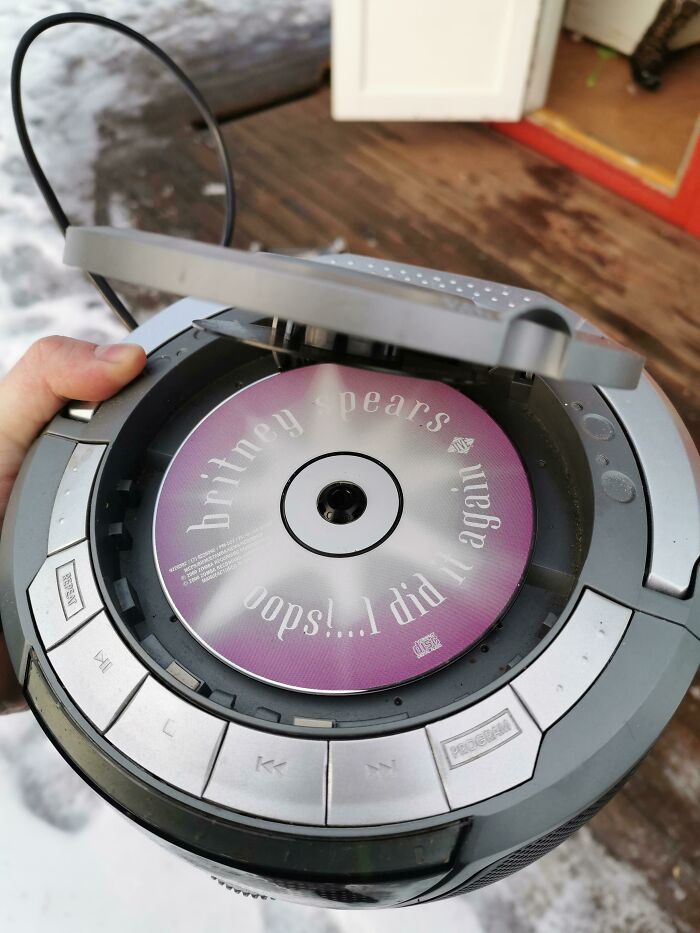 Found This "Old" Cd Player/Radio, When I Opened It I Found Another "Old" Gem Inside. A Classic Combo