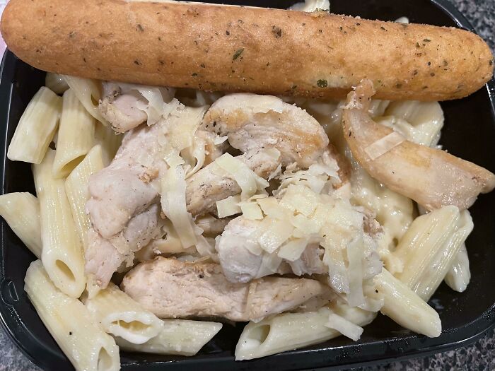 Thought I’d Try Applebee’s One Last Time, It Just Keeps Getting Worse