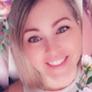 ashleighrenouf avatar